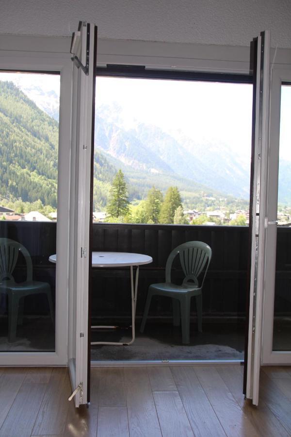 Appartamento STUDIO CHAMONIX MONT-BLANC Idéalement situé Esterno foto